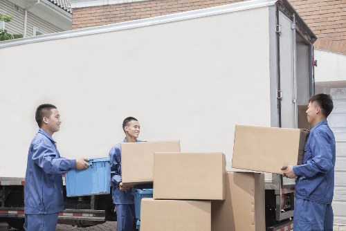 Man And A Van Enfield team preparing a safe move with equipment