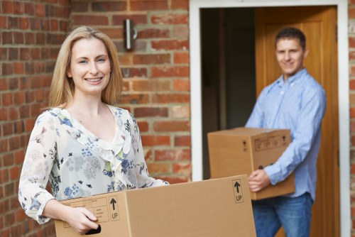 Removal van service for house and flat moves in Enfield