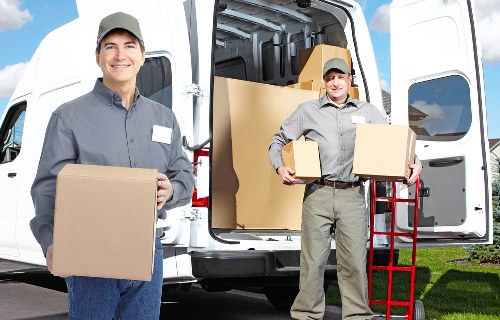 Packing and unpacking service for Enfield residential and commercial customers